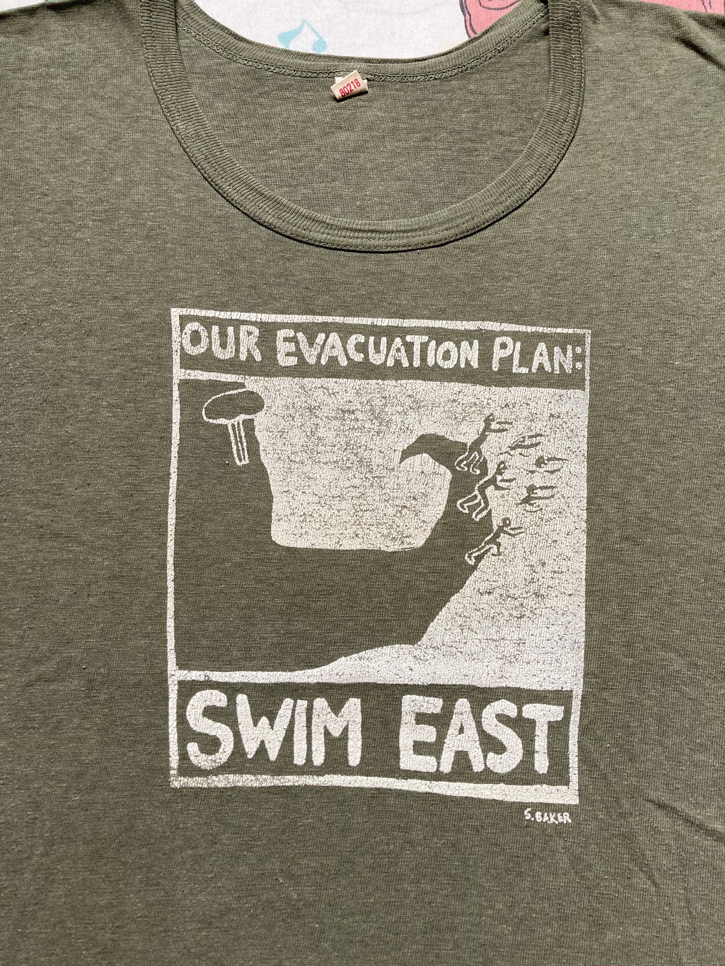 Vintage 70’s Vietnam Evacuation Plan T shirt size Small Military Novelty