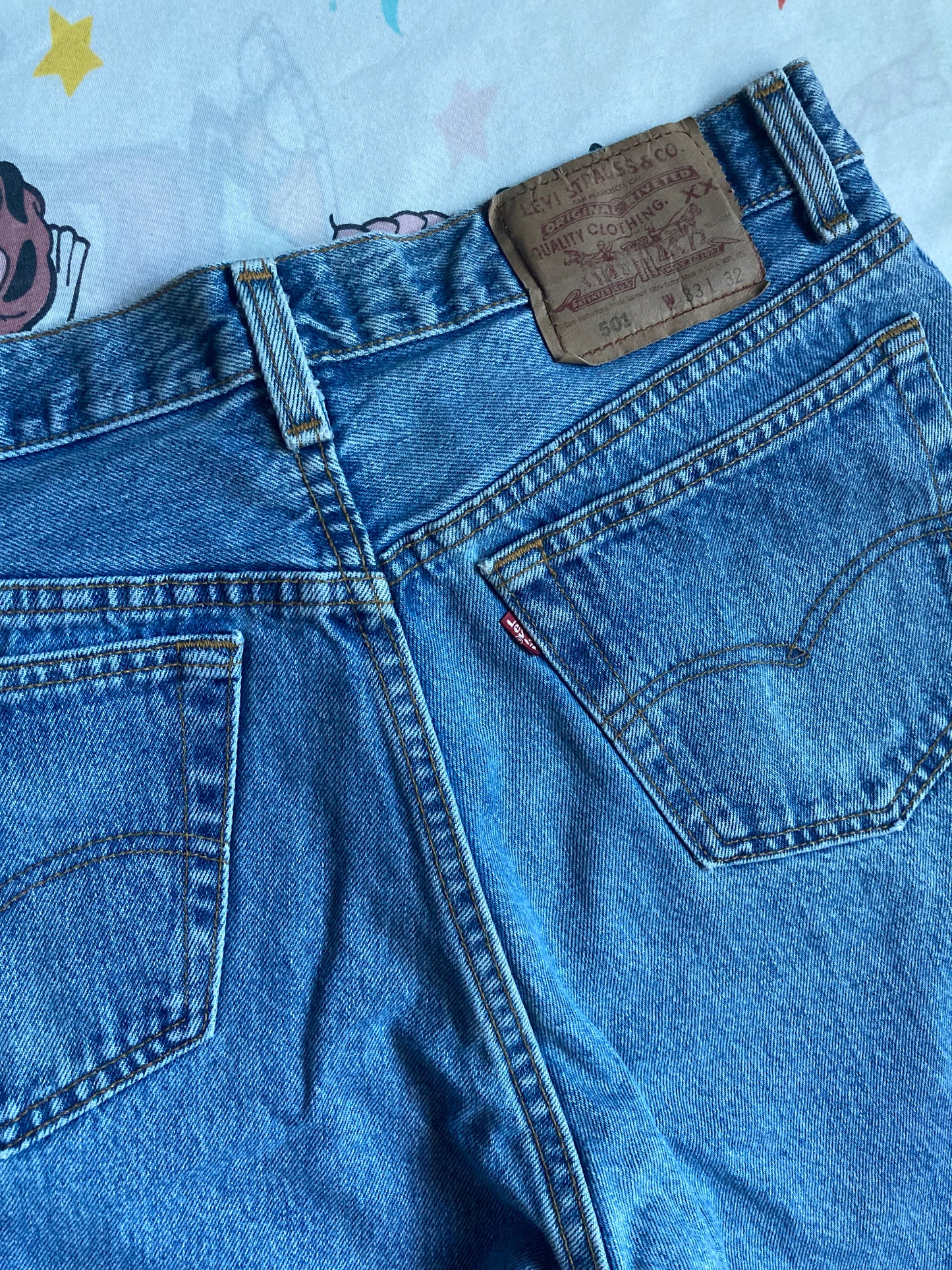 Vintage 90’s Levi’s 501 Button Fly Jeans 31x31 Actual USA Made