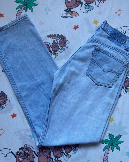 Vintage 80’s Levi’s 501 Light Wash Jeans 28x31 Actual USA Made Button Fly