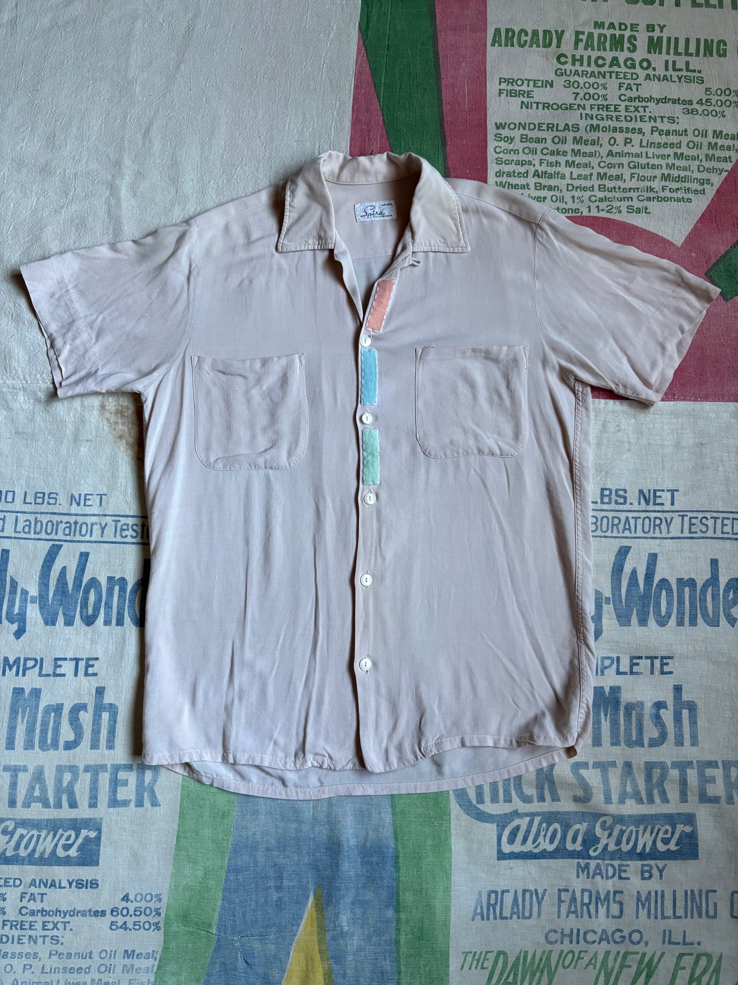 Vintage 50’s Spire Soft Pink Rayon Loop Collar Shirt size Small Rockabilly Kramer